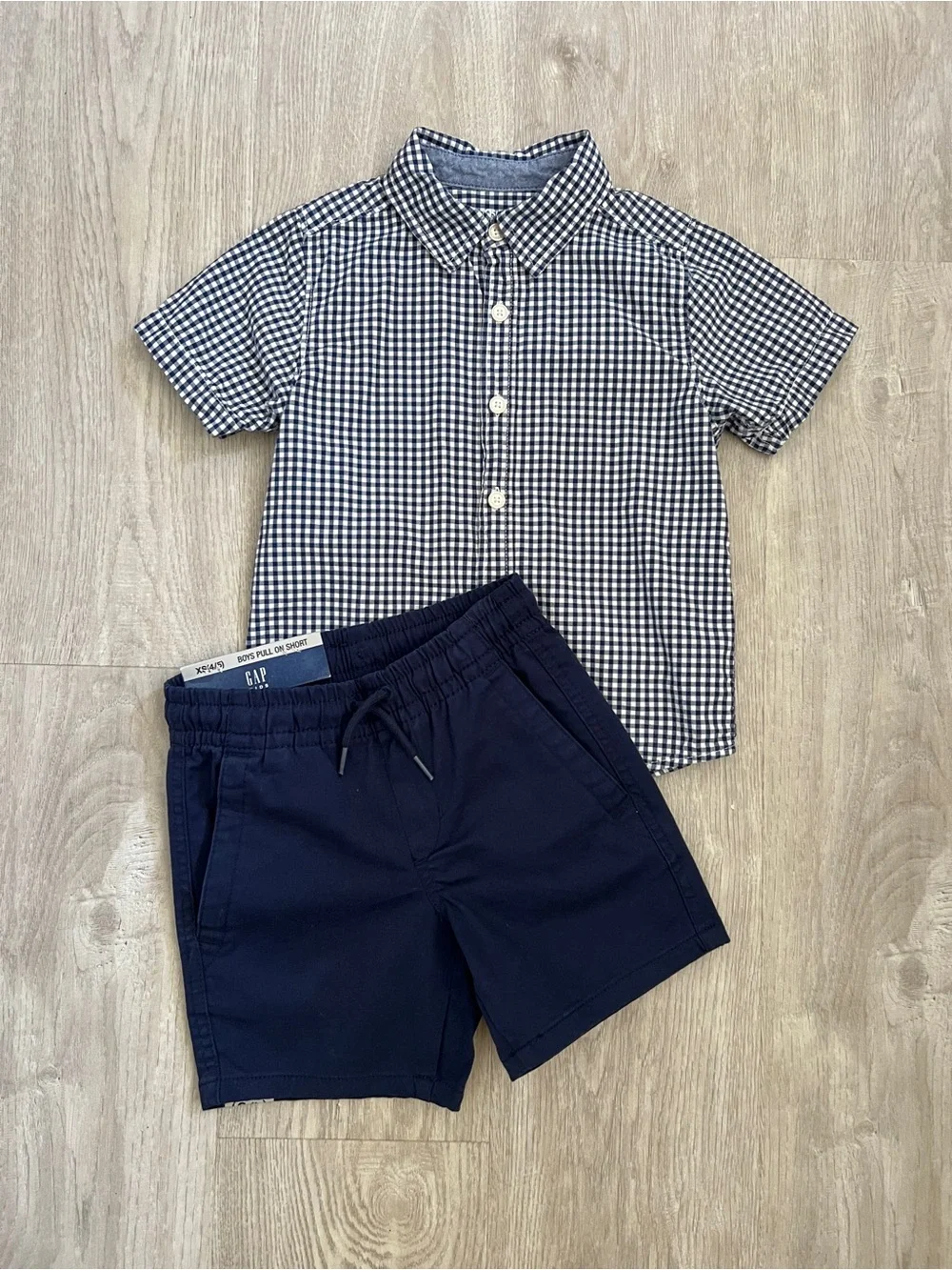 Gap Kids OshKosh Boys 4/5 Gingham Shirt Navy Pull On Shorts 2 Piece Outfit